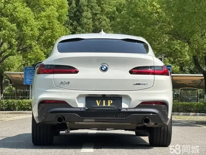 BMW X4 2021 صورة سيارة #9