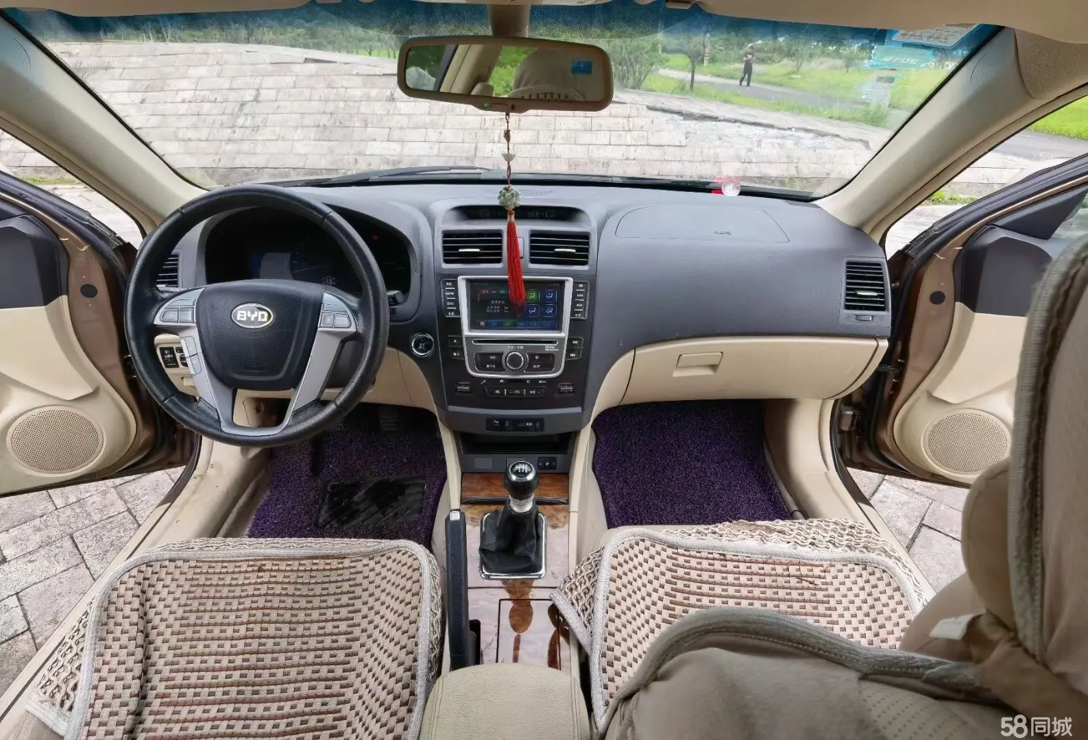 BYD G6 2012 car image #9