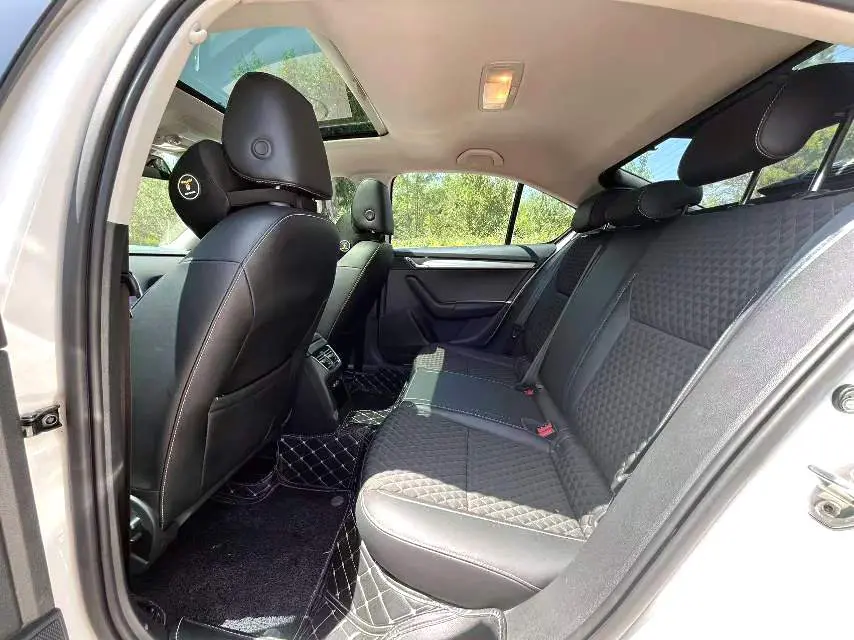 Skoda Octavia 2020 изображение автомобиля #9