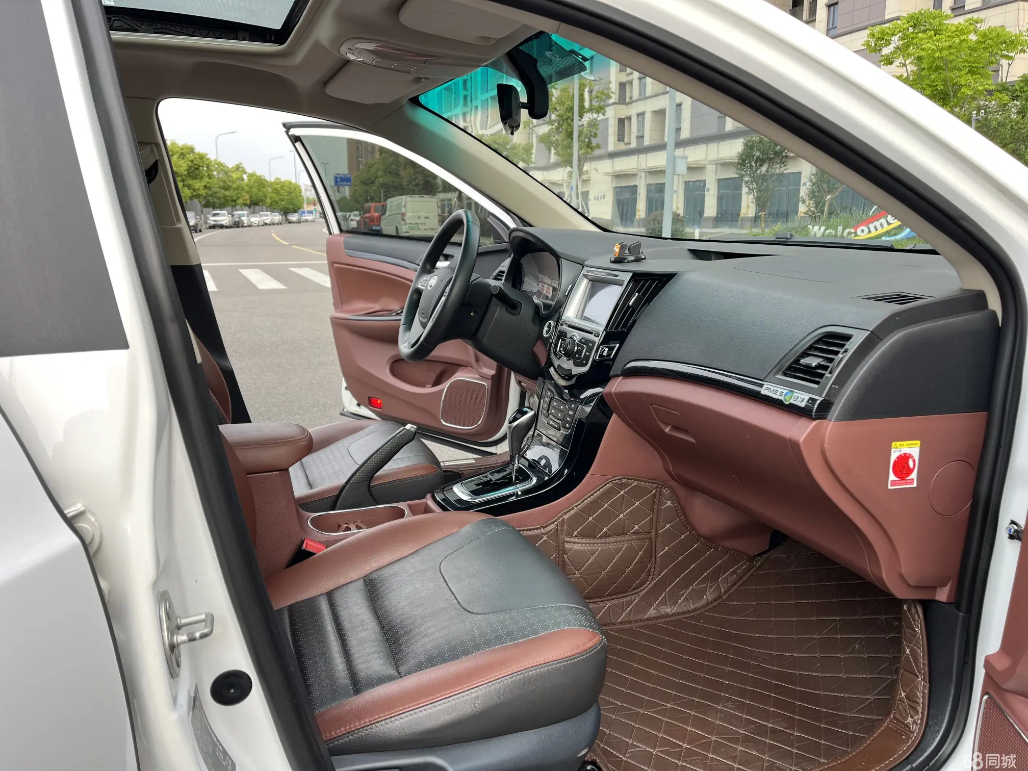 BYD SuRui 2015 car image #9