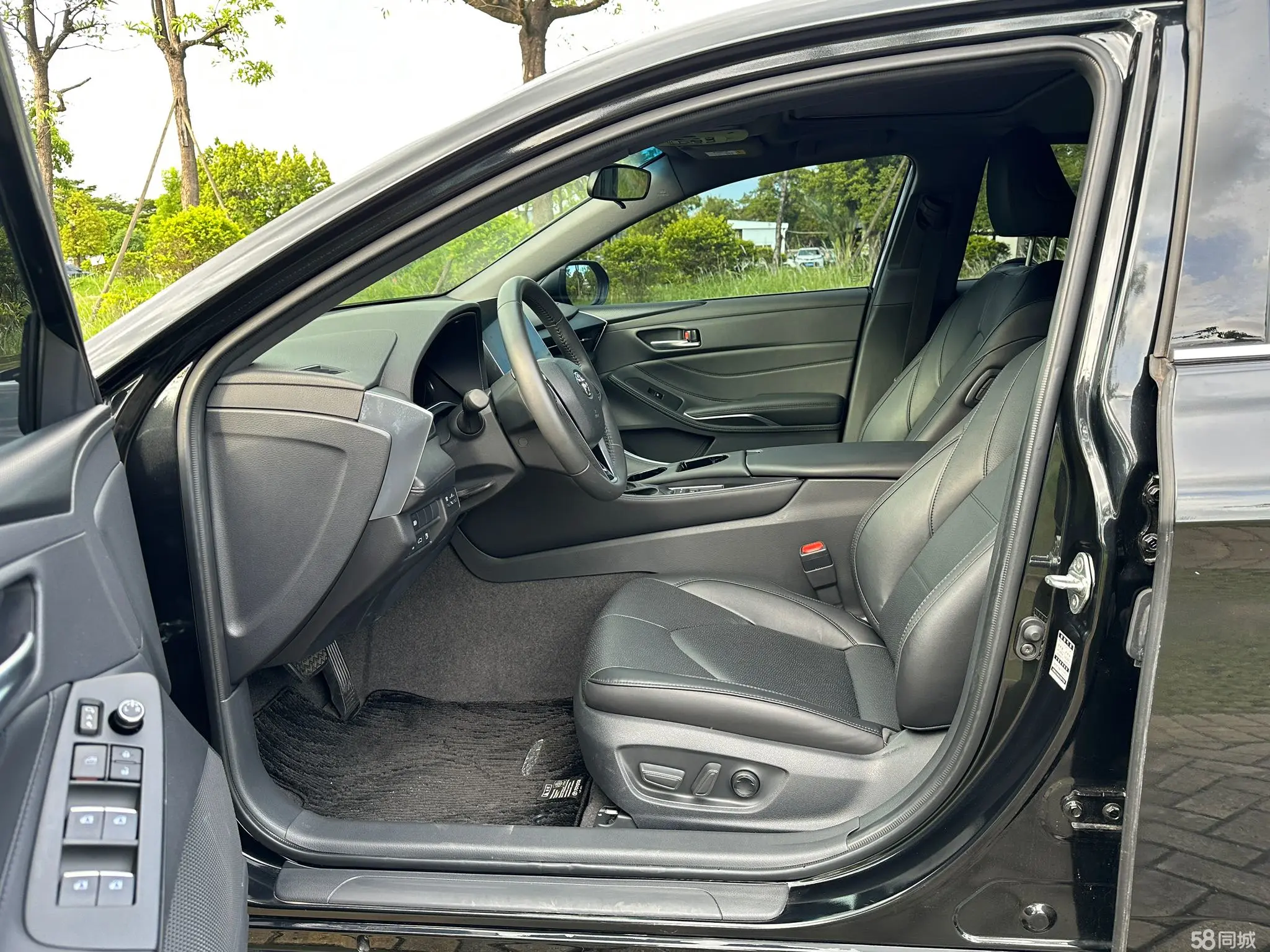 Toyota Highlander (Imported) 2022 immagine di auto #9