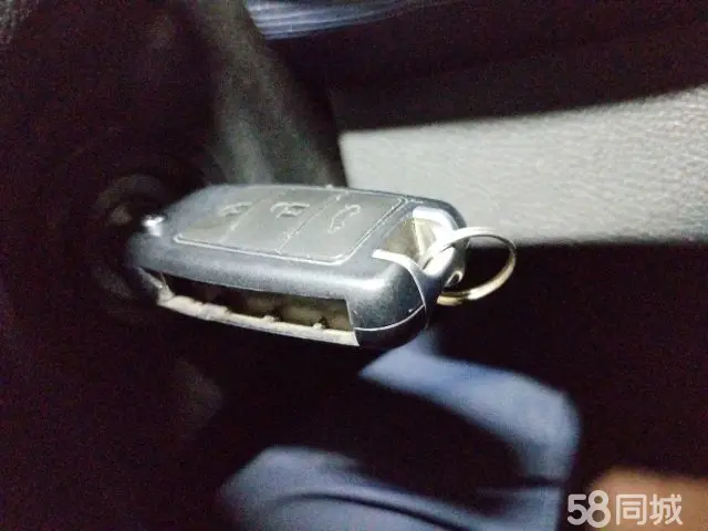 Forthing Lingzhi EV 2023 car image #9