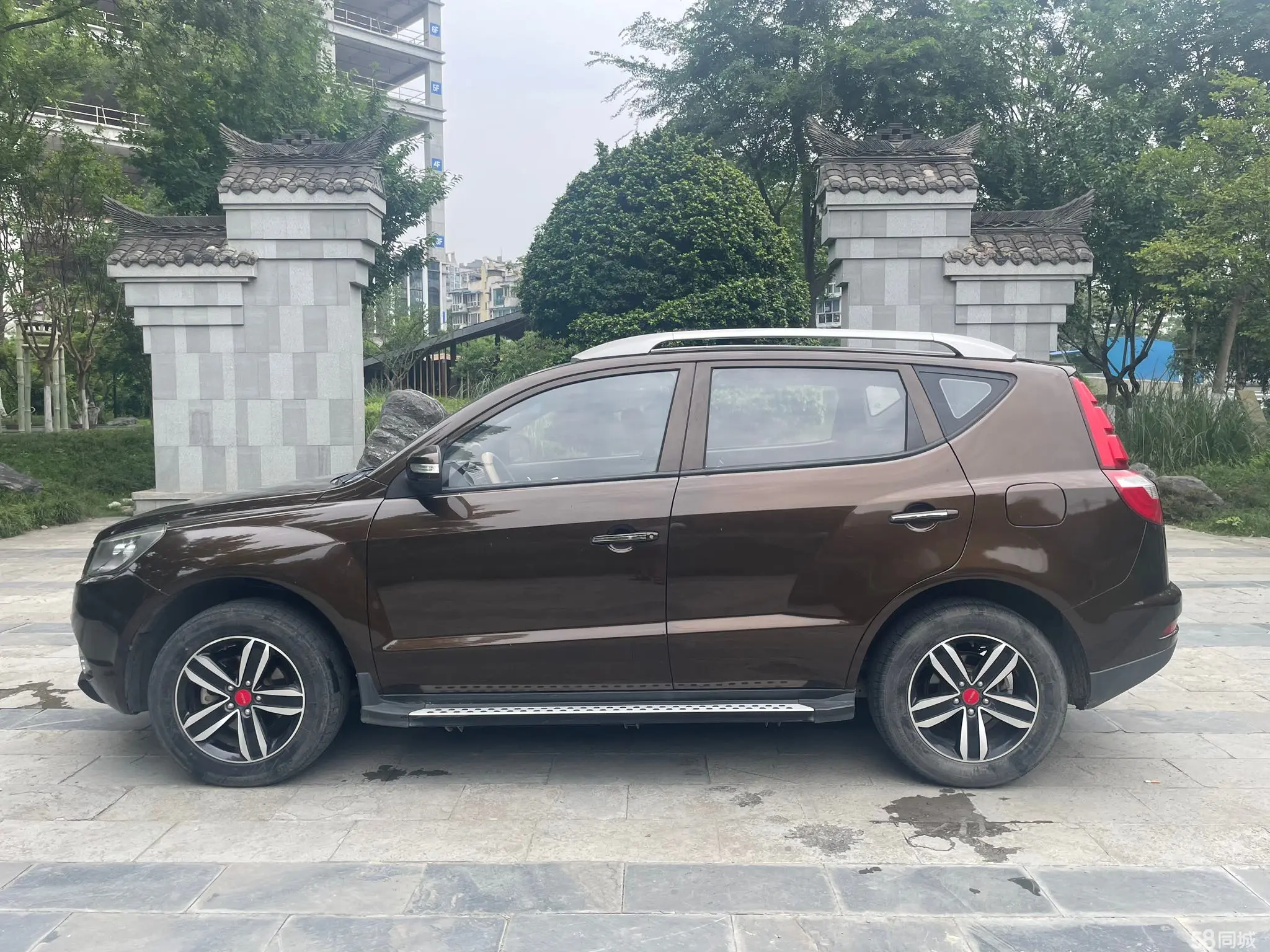 GEELY GX7 2016 car image #9