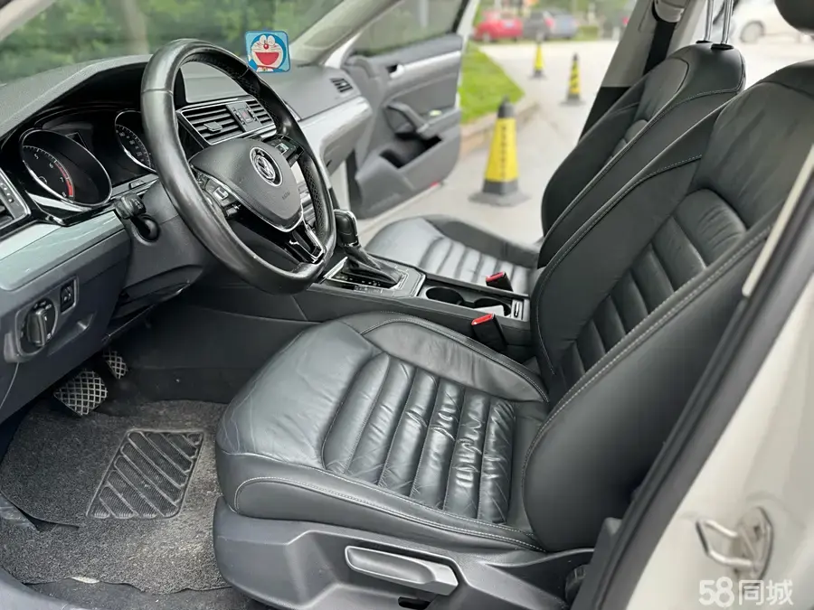 Volkswagen Lamando 2016 immagine di auto #9