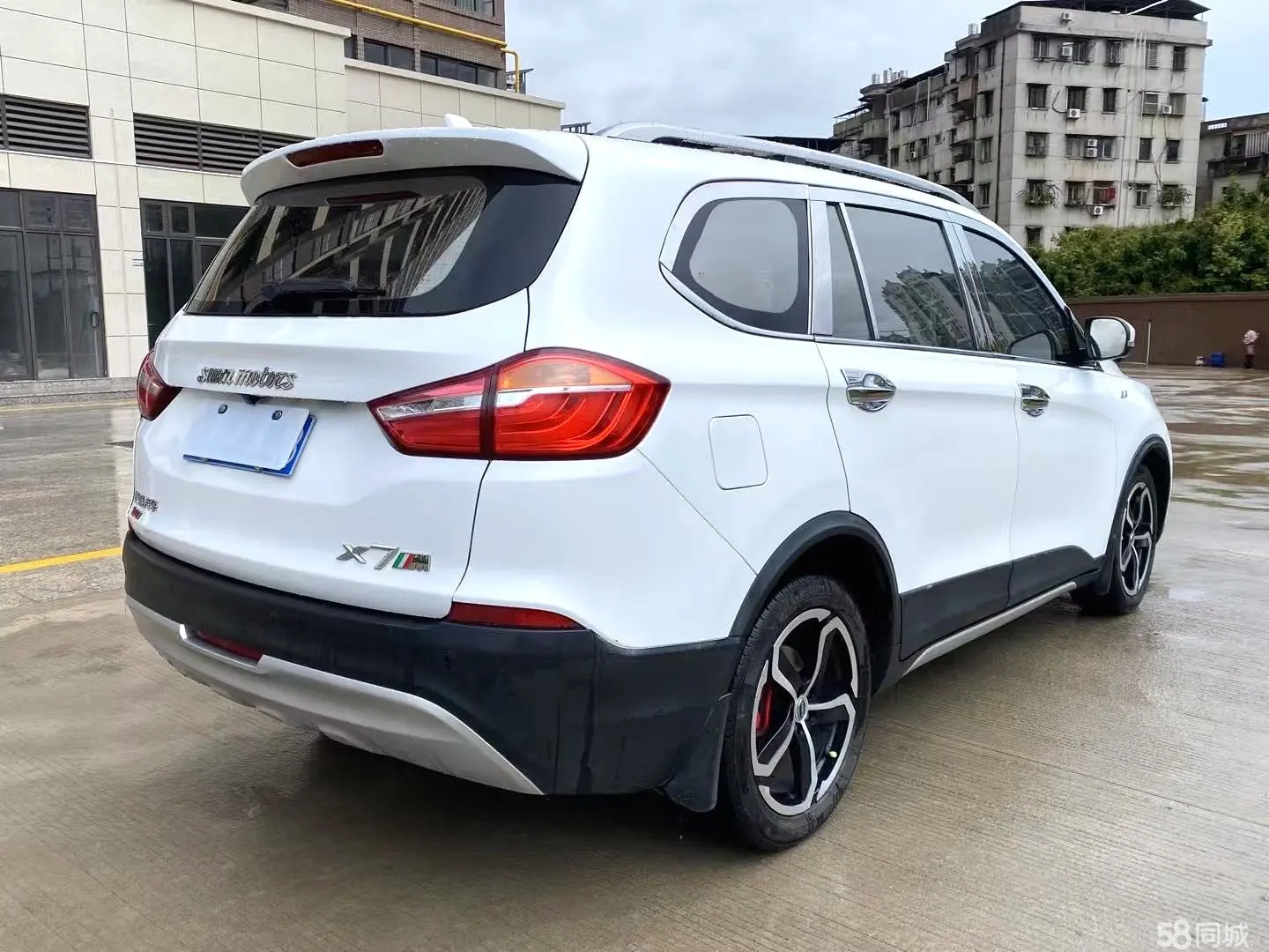 SWM斯威汽车 SWM斯威X7 2020 汽车图片 #9