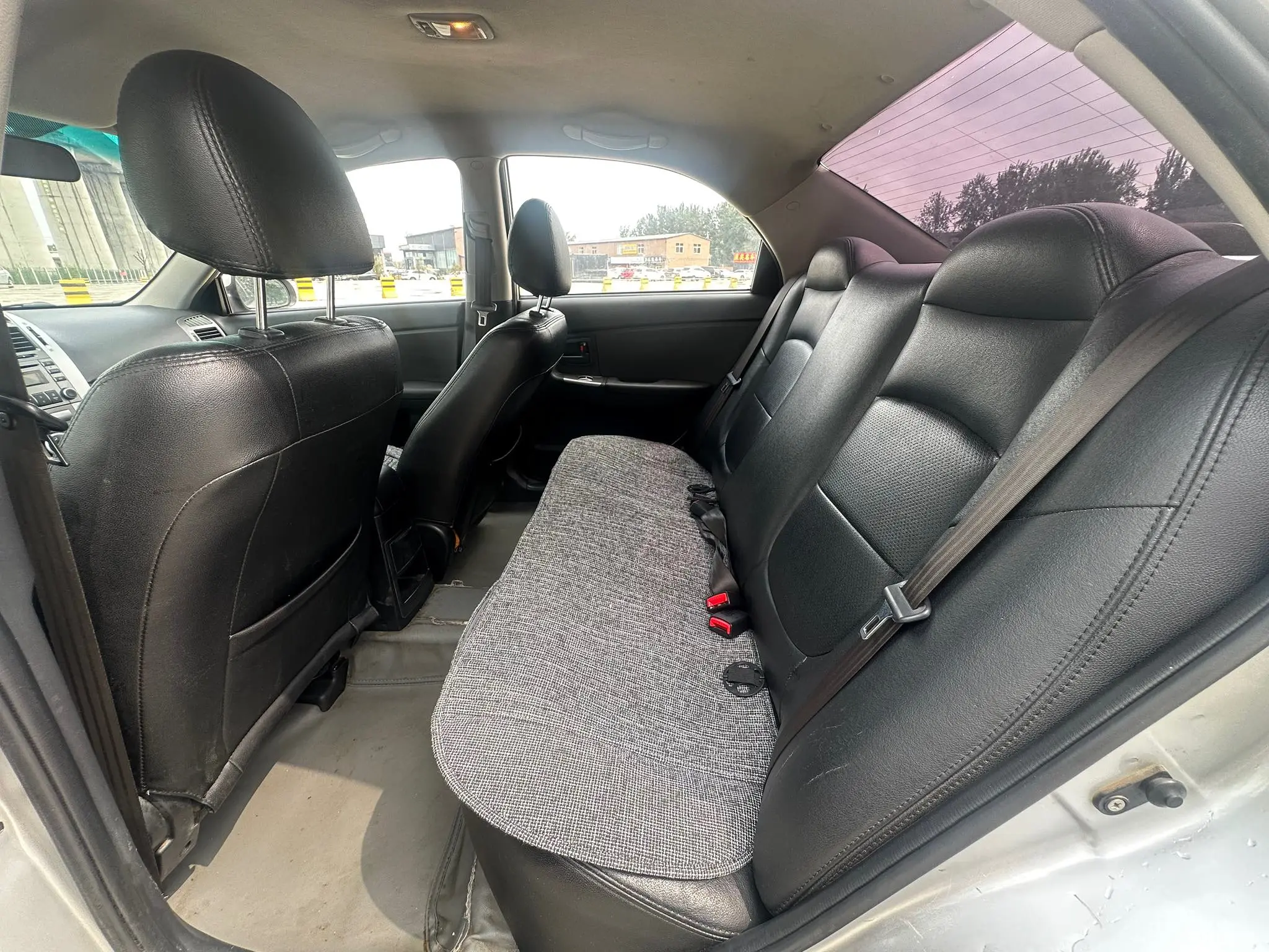 起亚 赛拉图 2012 汽车图片 #9