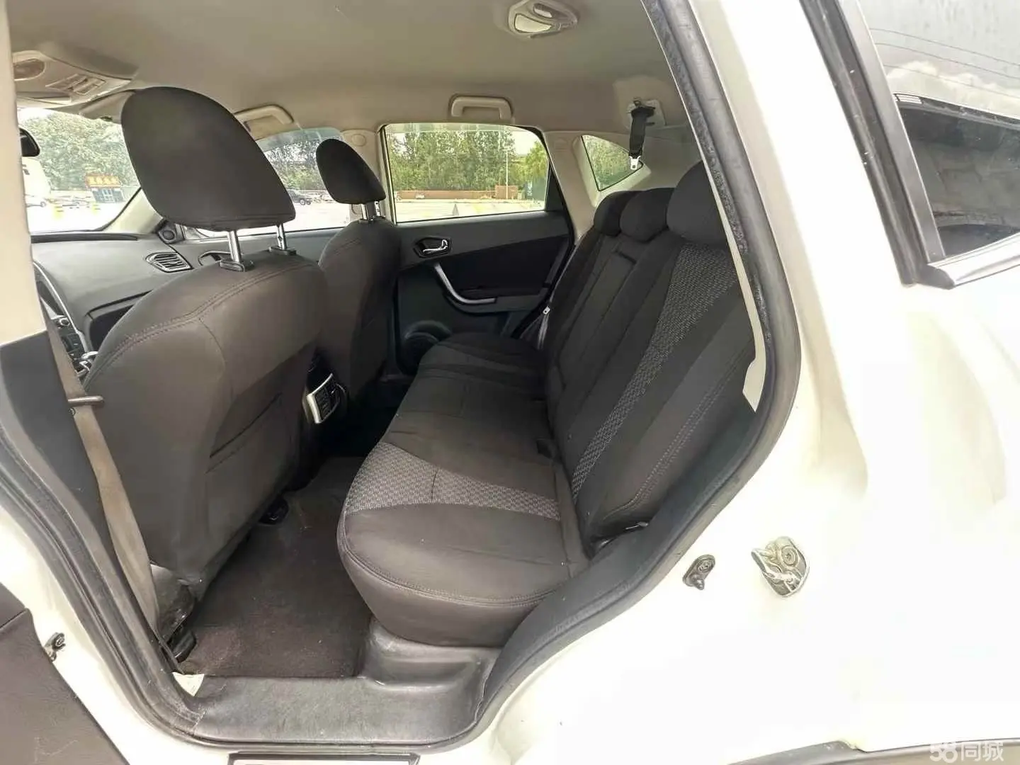 GAC Trumpchi GS5 2014 #9 GAC Trumpchi GS5 2014 car image #9