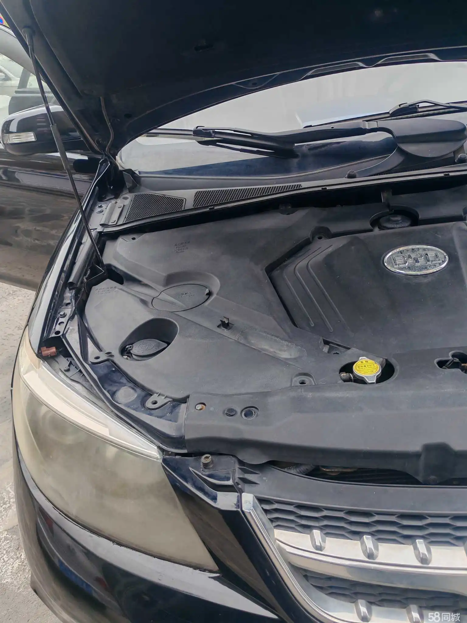 BYD S6 2013 car image #9