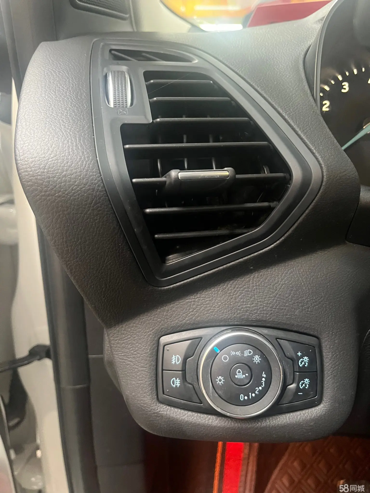 Ford Kuga 2019 #9 Ford Kuga 2019 car image #9