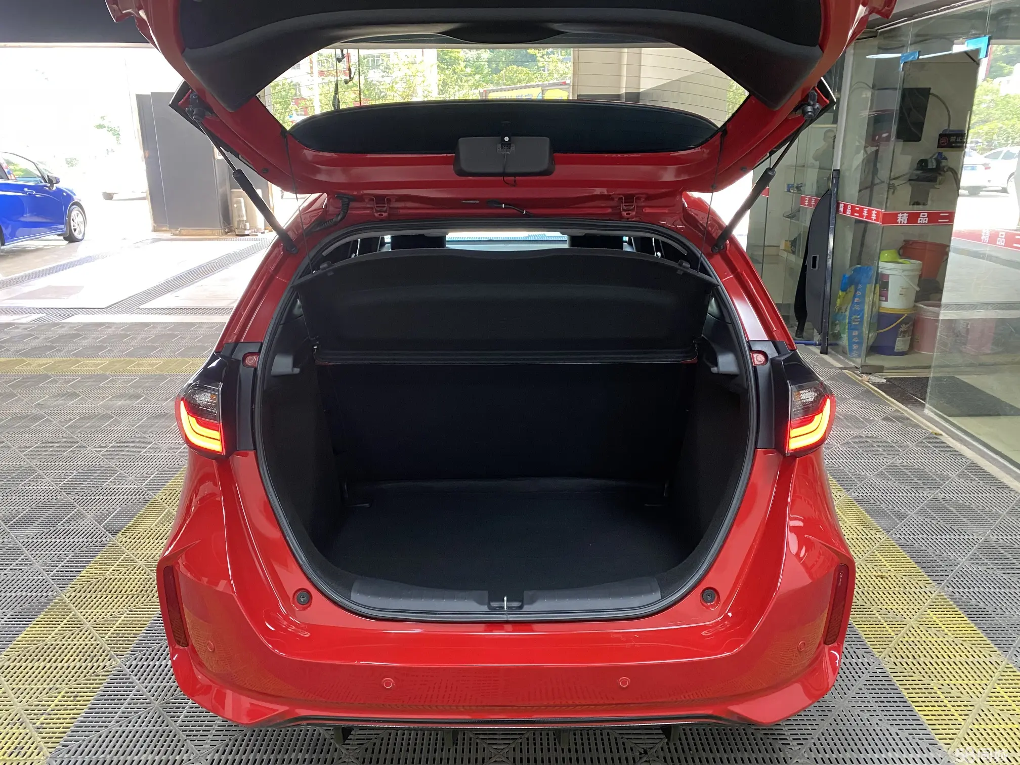 Honda LIFE 2021 #9 Honda LIFE 2021 car image #9