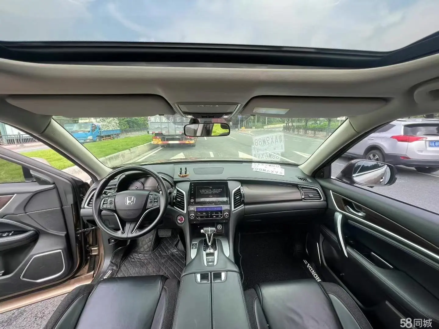 Honda Avancier 2017 صورة سيارة #9