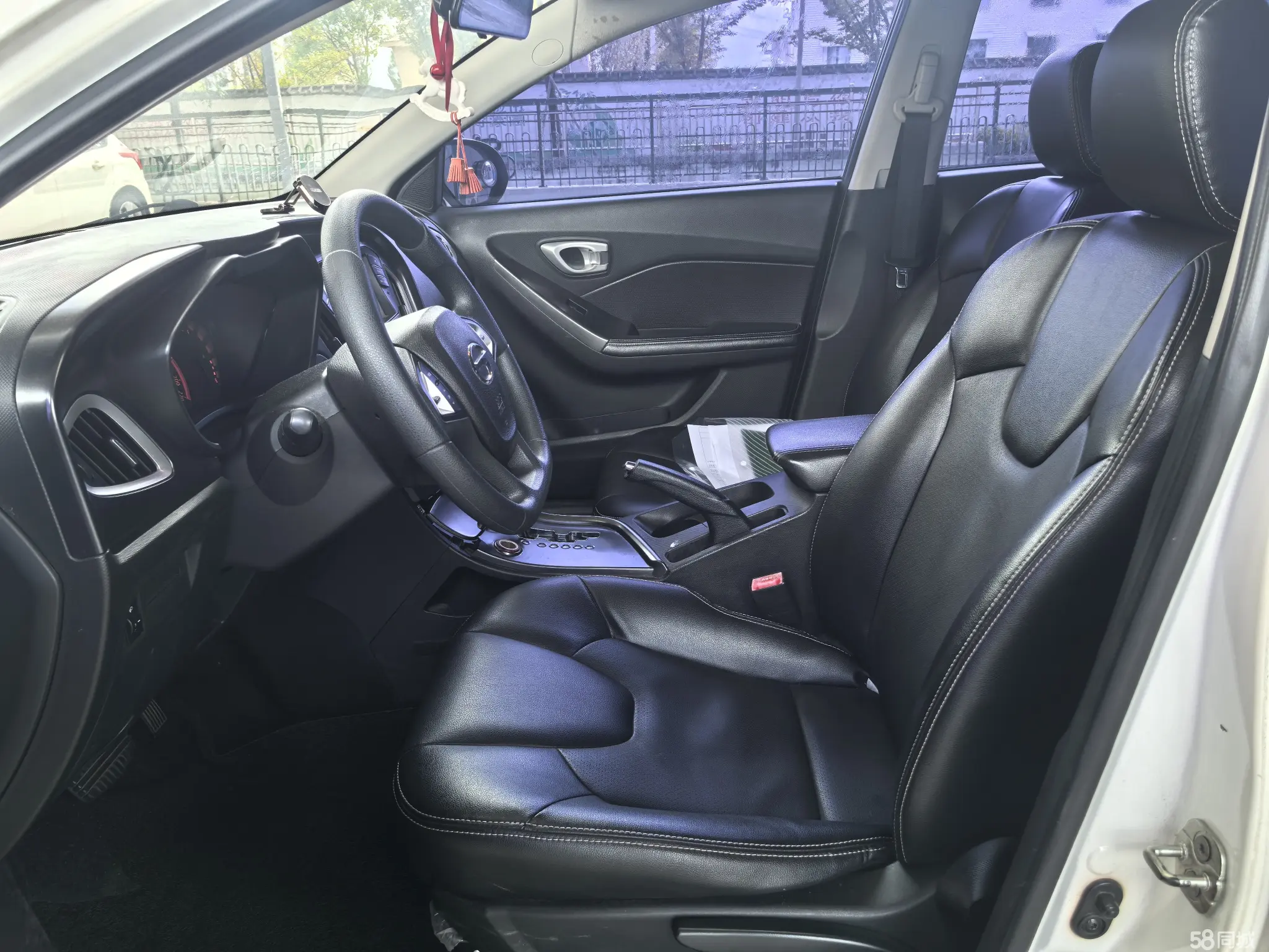 GAC Trumpchi GA3 2014 image de voiture #9