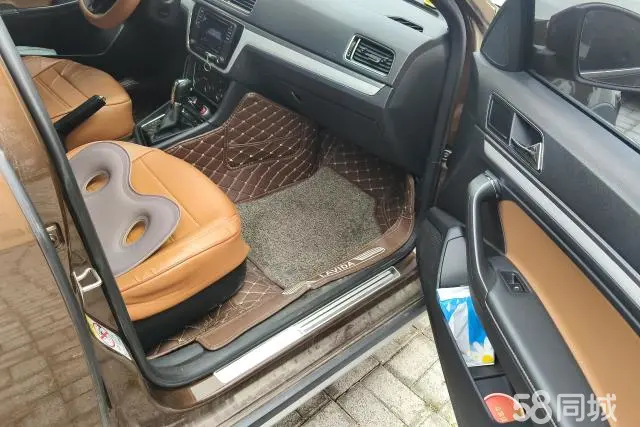 Volkswagen Cross Lavida 2017 immagine di auto #9