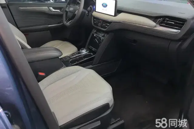 Ford Escape 2021 immagine di auto #9