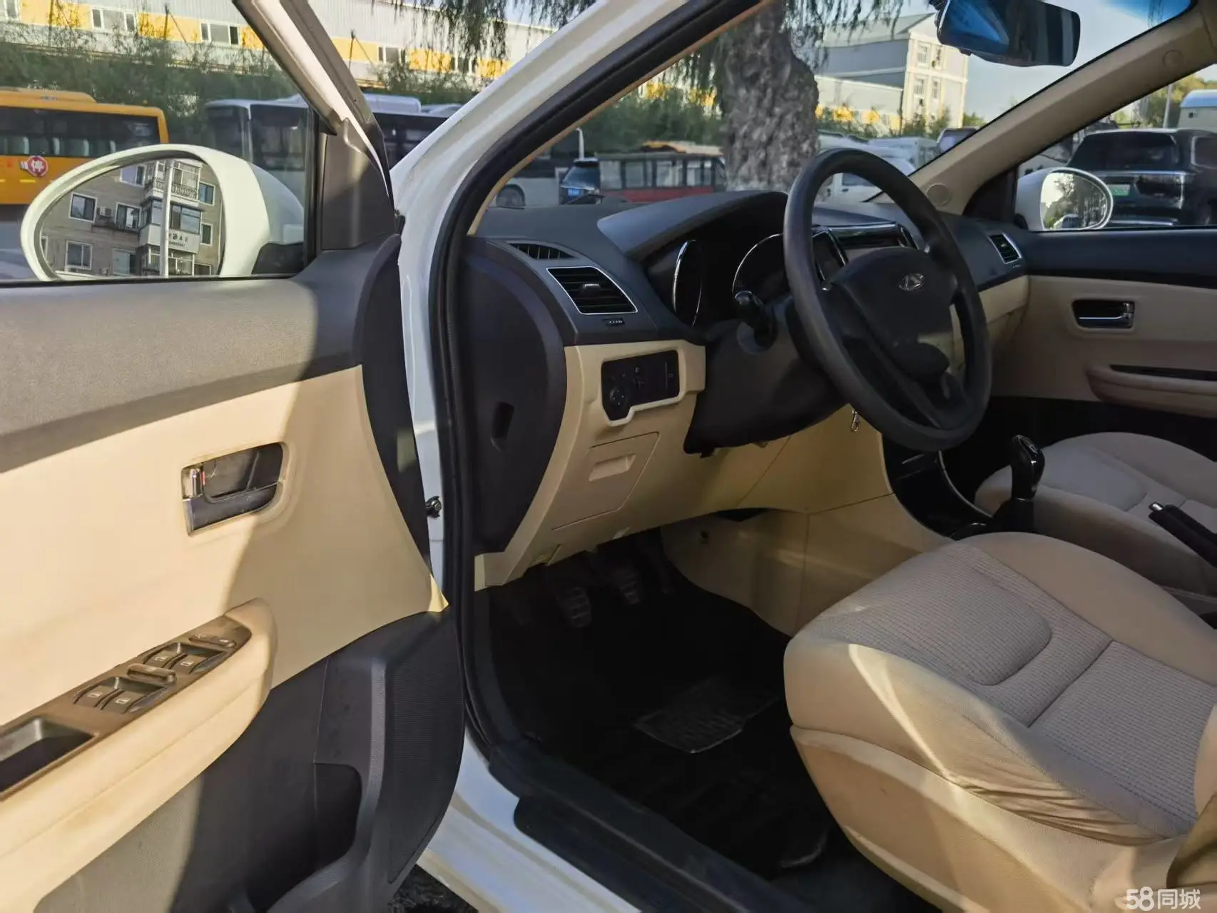 Chery E3 2016 #9 Chery E3 2016 car image #9