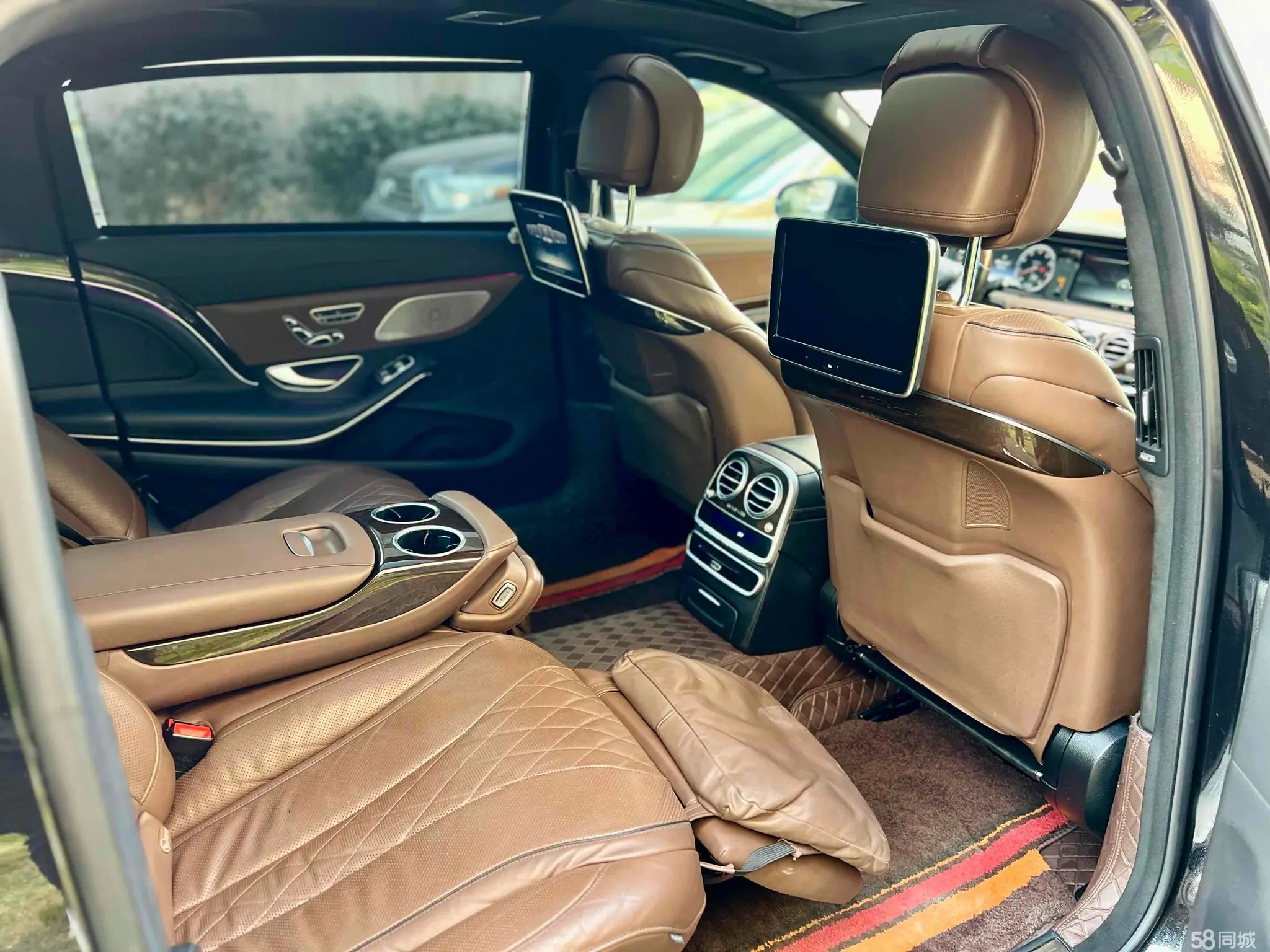 Mercedes-Benz Maybach S Class 2015 car image #9