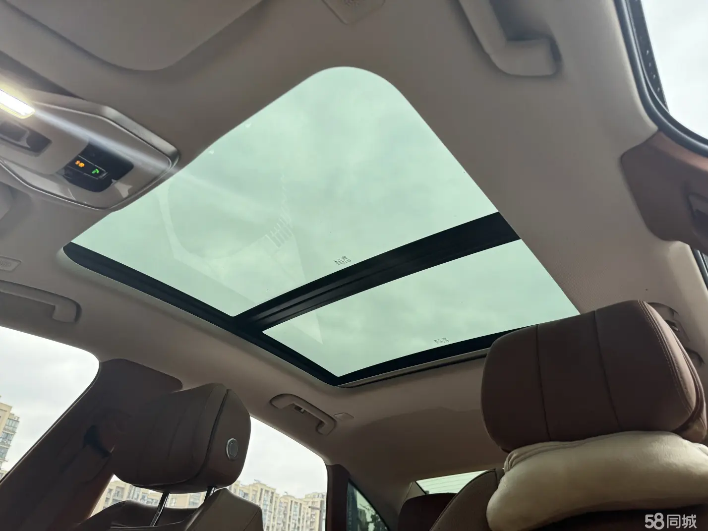 HongQi H9 2022 car image #9