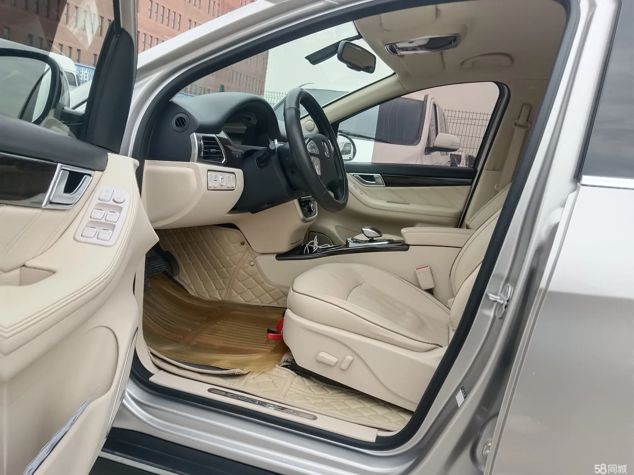 Denza DENZA 2016 car image #9