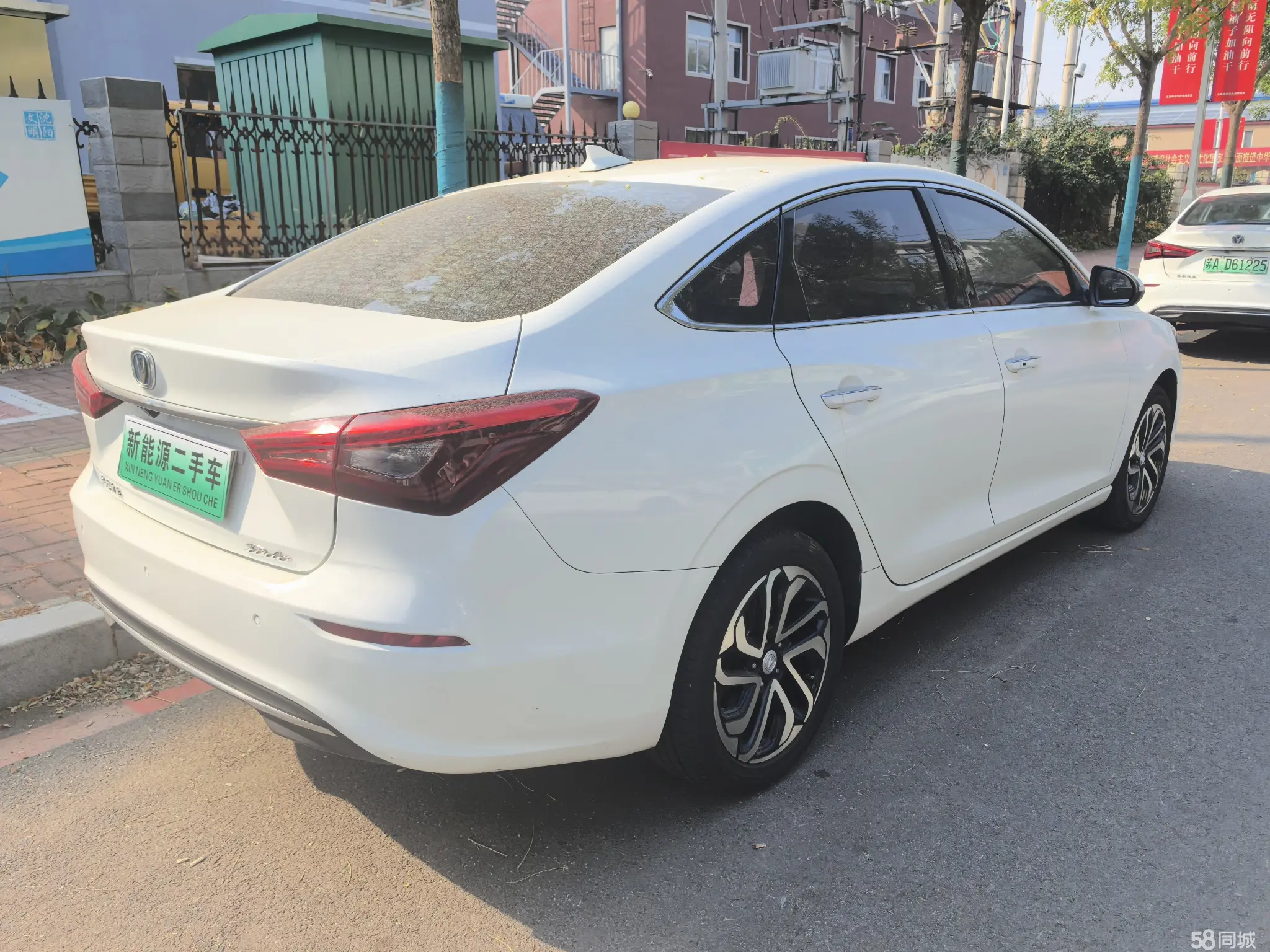 Changan Eado EV 2019 car image #9