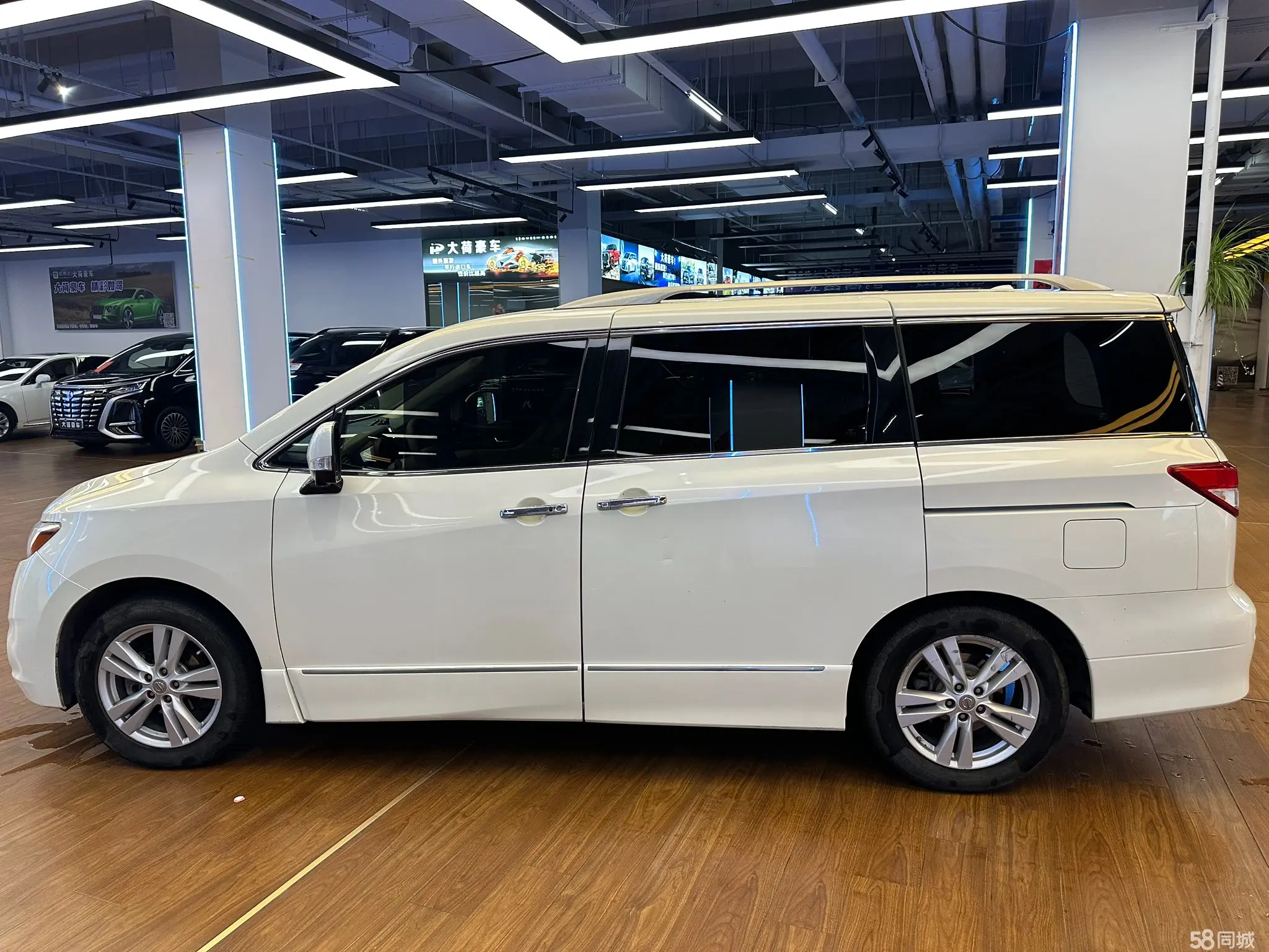 日产 贵士 2015 汽车图片 #9