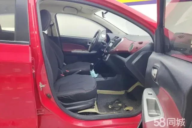 Changan BenBen 2015 صورة سيارة #9