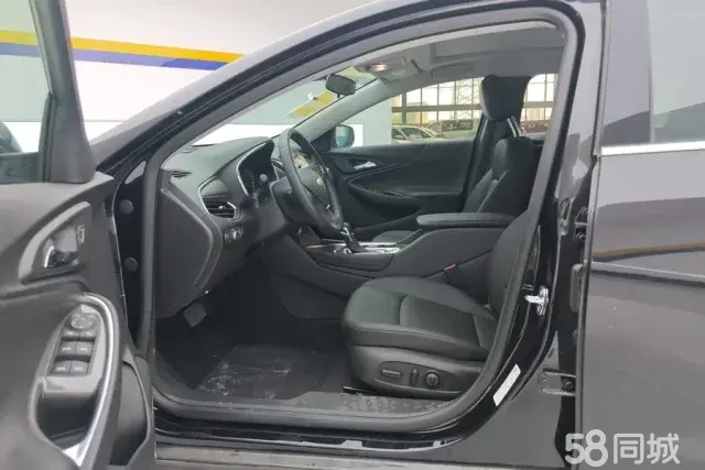 Chevrolet Malibu XL 2025 immagine di auto #9