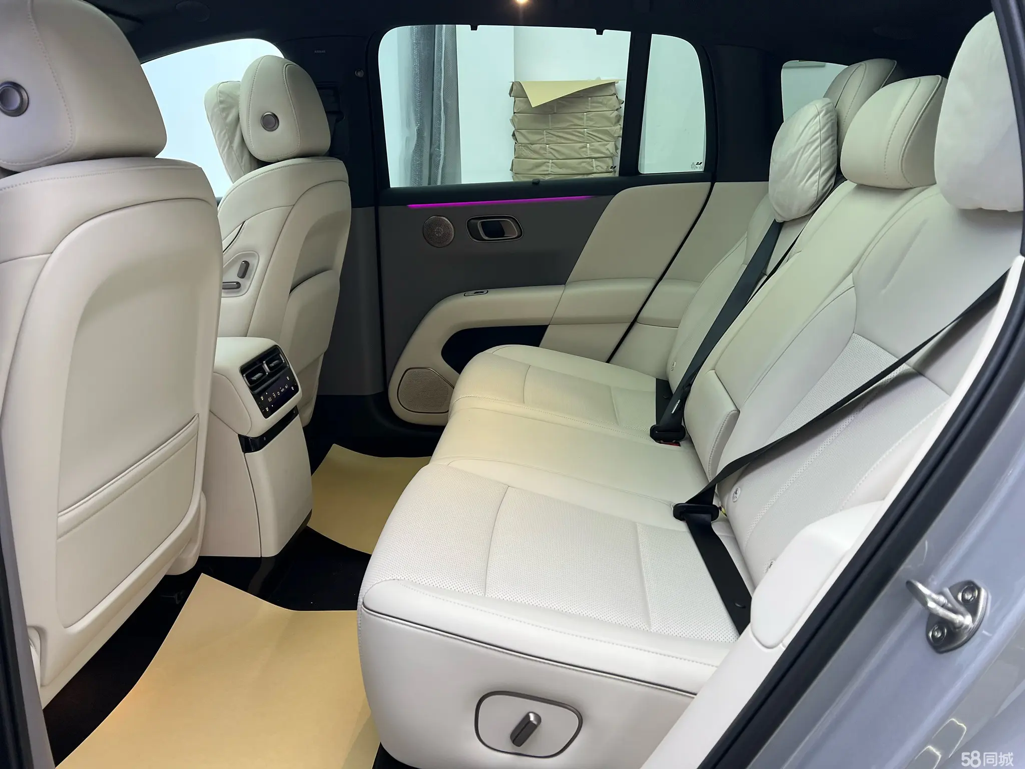 Li i6 2025 immagine di auto #9