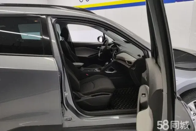 Chevrolet Orlando 2020 car image #9