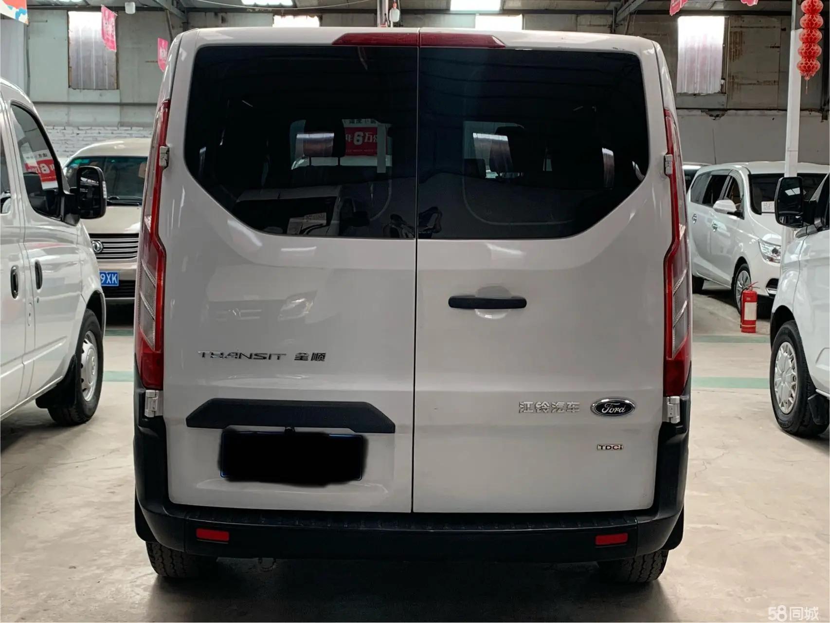 Ford Transit 2017 car image #9