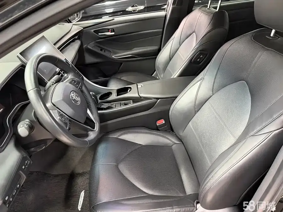 Toyota Avalon 2022 car image #9