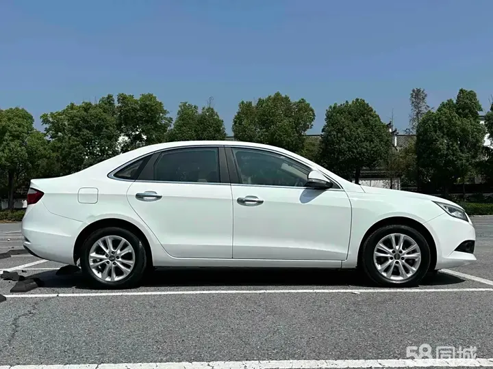 Hyundai Arrizo 7 2014 #9 Hyundai Arrizo 7 2014 car image #9