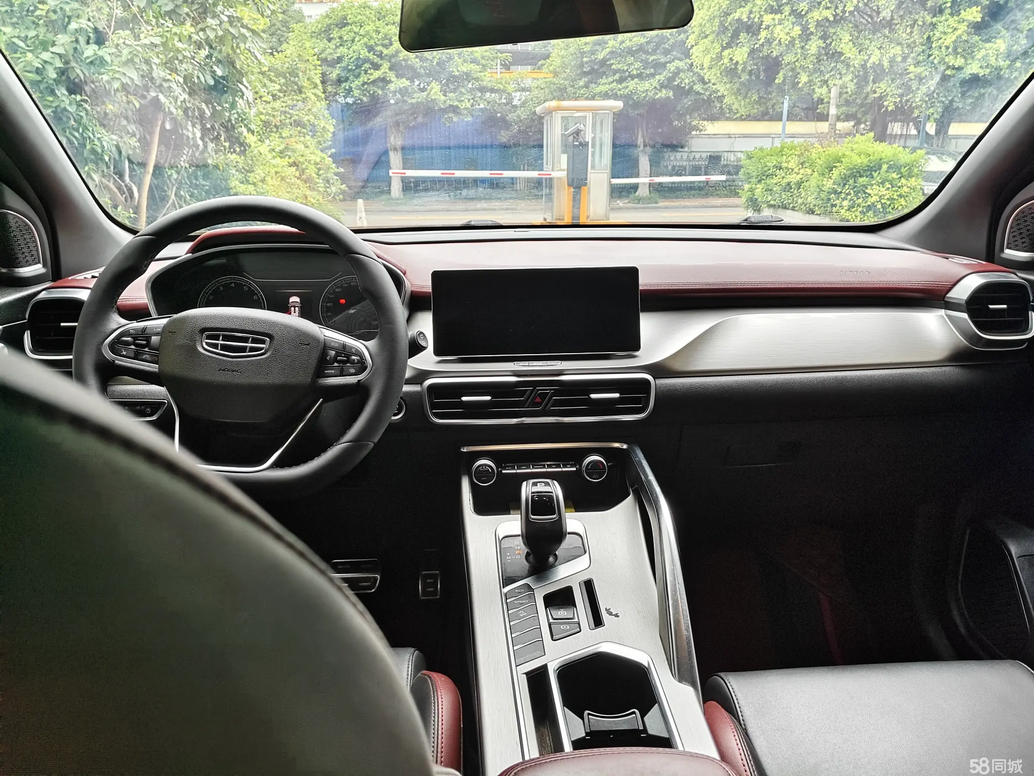 GEELY Coolray 2019 #9 GEELY Coolray 2019 car image #9