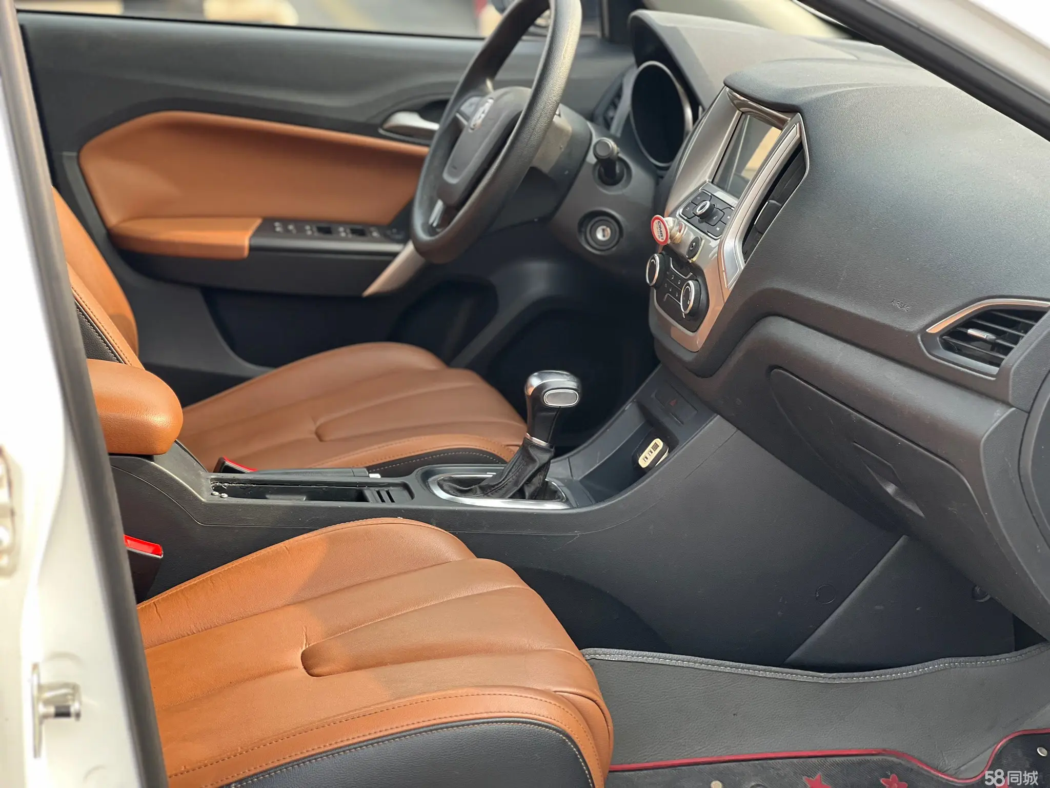 MG GT 2016 #9 MG GT 2016 car image #9