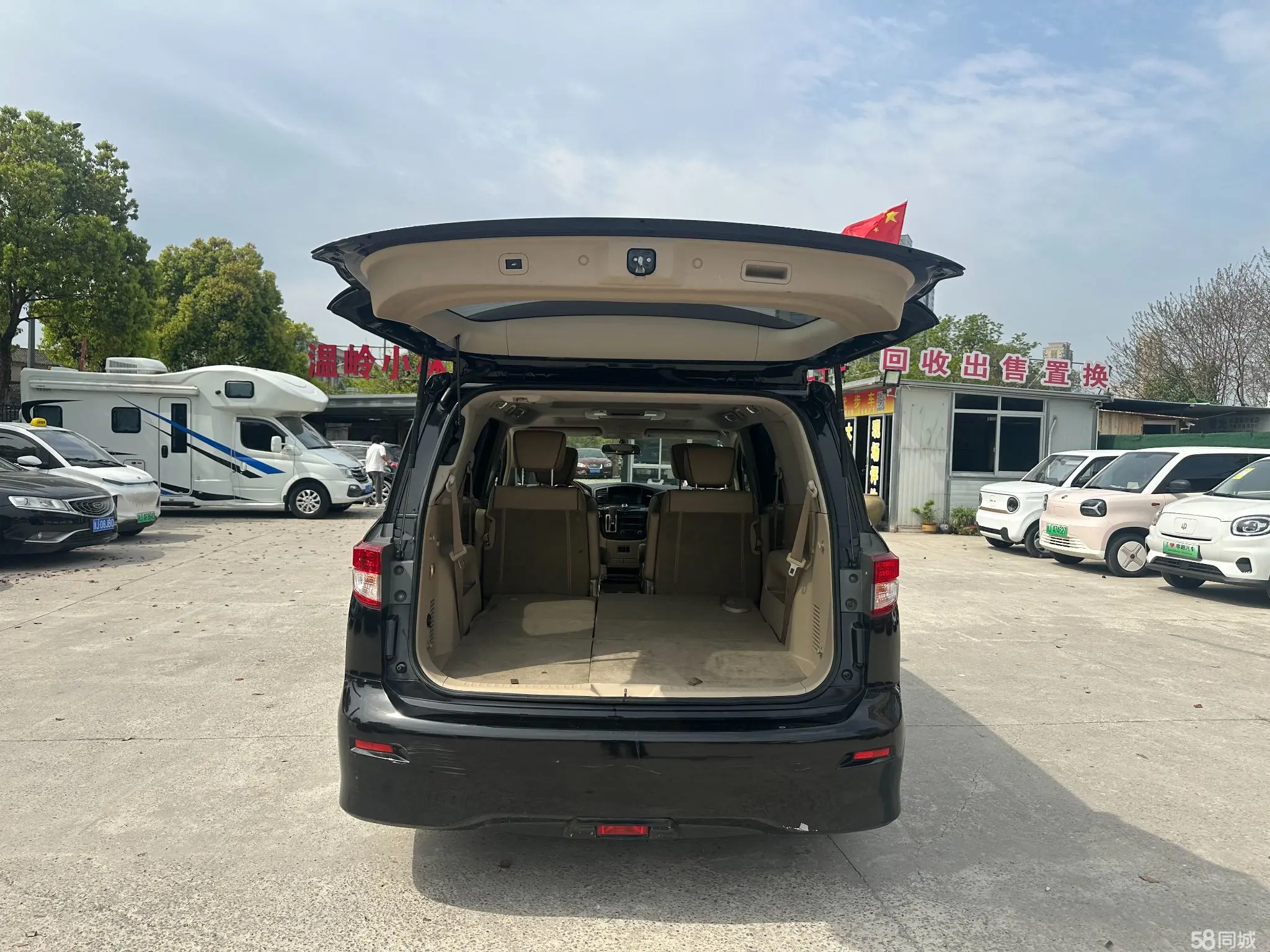 日产 贵士 2017 汽车图片 #9