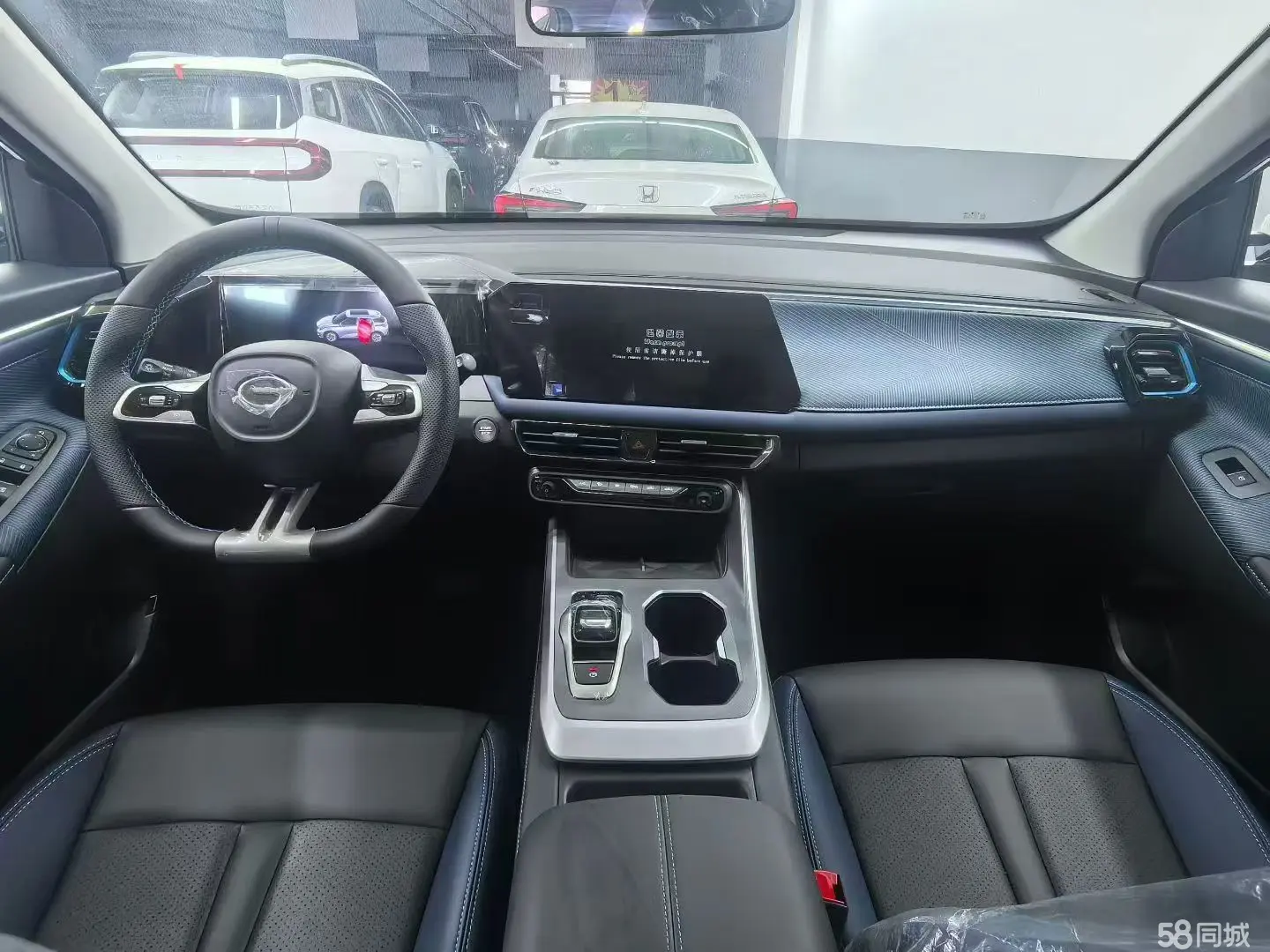 GAC ix4 2025 #9 GAC ix4 2025 car image #9