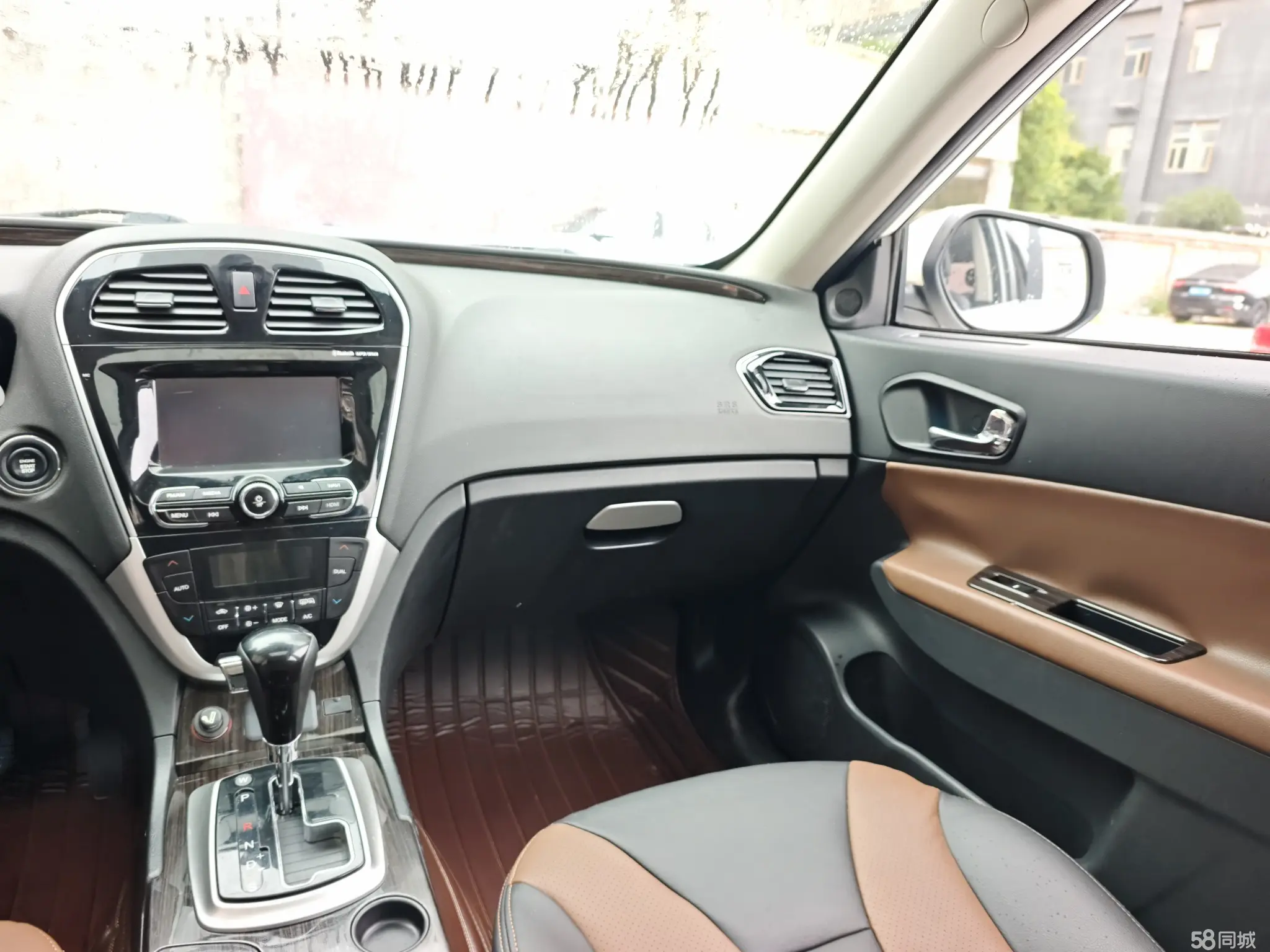 GAC Trumpchi GS5 Super 2015 #9 GAC Trumpchi GS5 Super 2015 car image #9