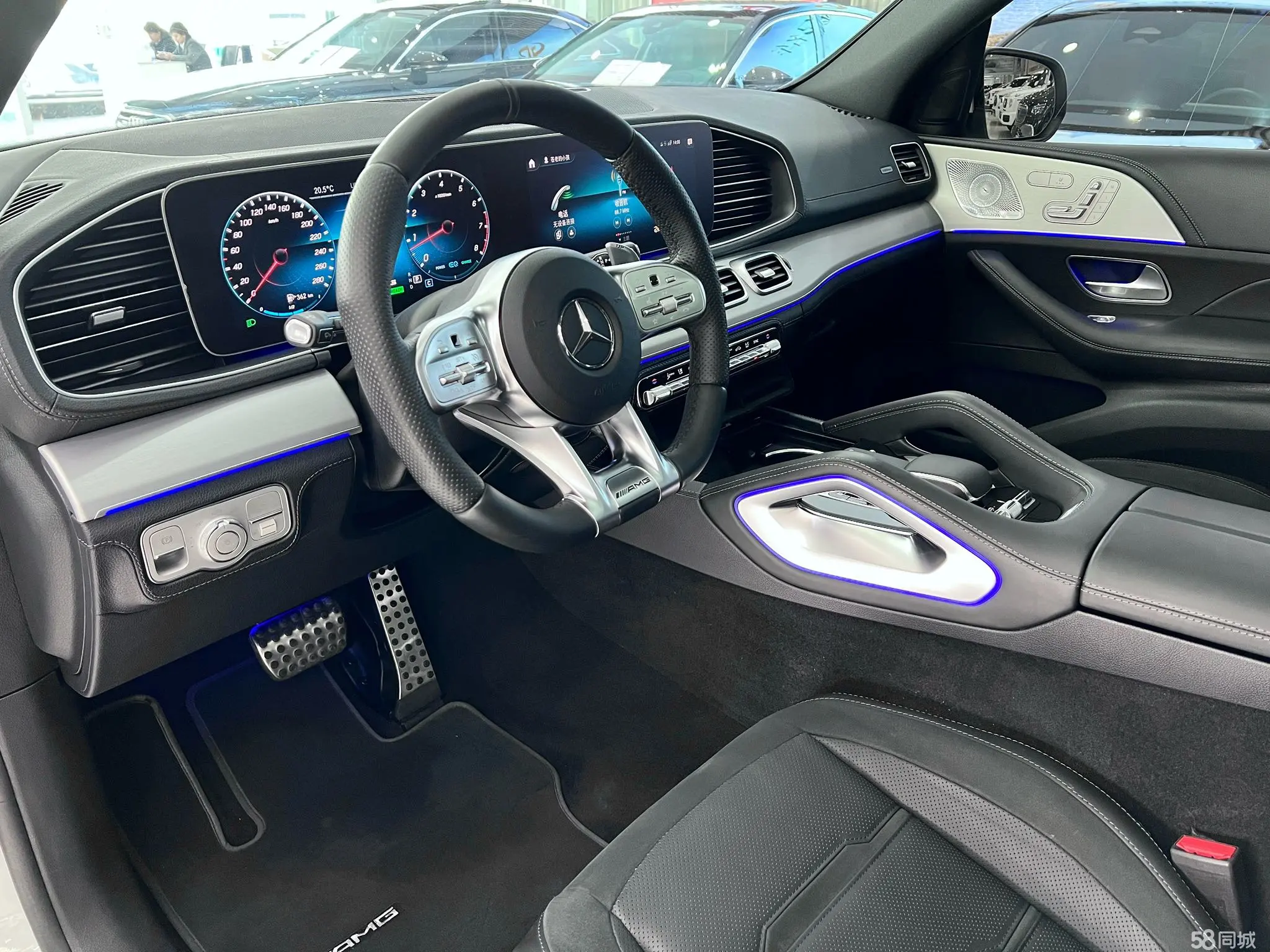 Mercedes-Benz CLE AMG 2020 #9 Mercedes-Benz CLE AMG 2020 car image #9