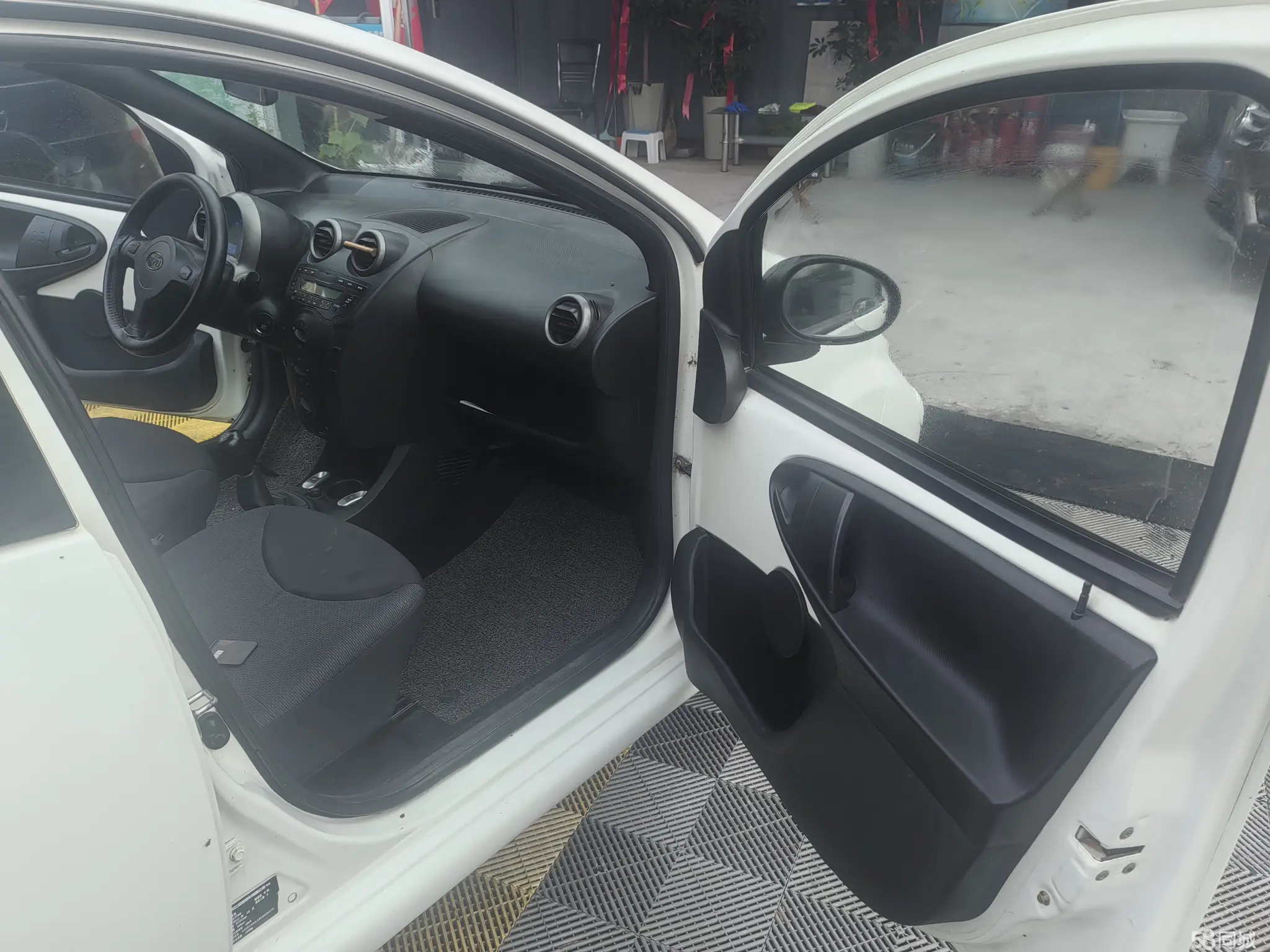 BYD F0 2012 immagine di auto #9