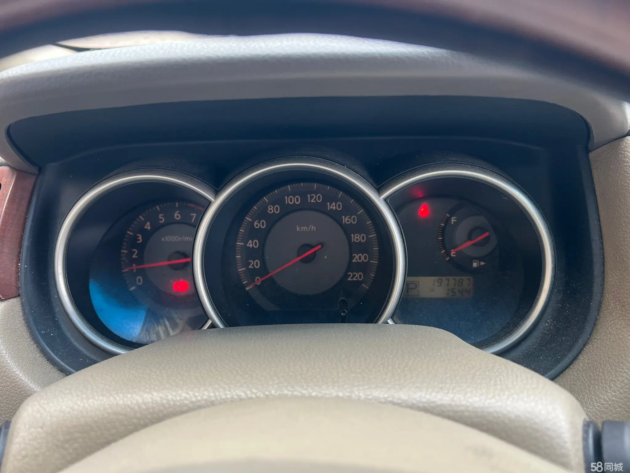 日产 颐达 2005 汽车图片 #9