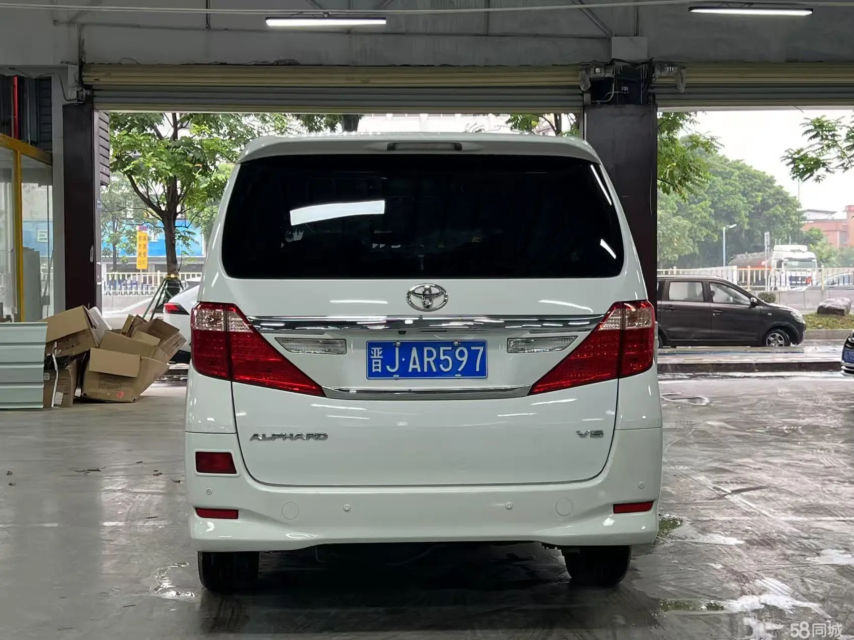 Toyota Alphard 2012 immagine di auto #9