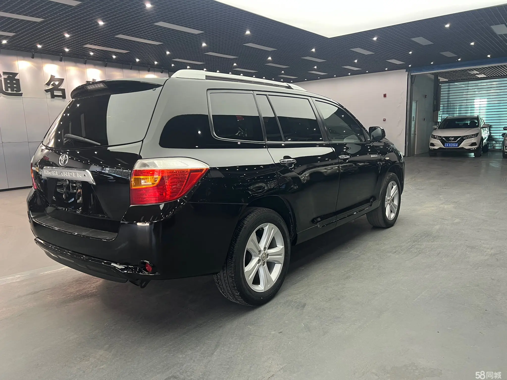 Toyota Highlander 2009 #9 Toyota Highlander 2009 car image #9