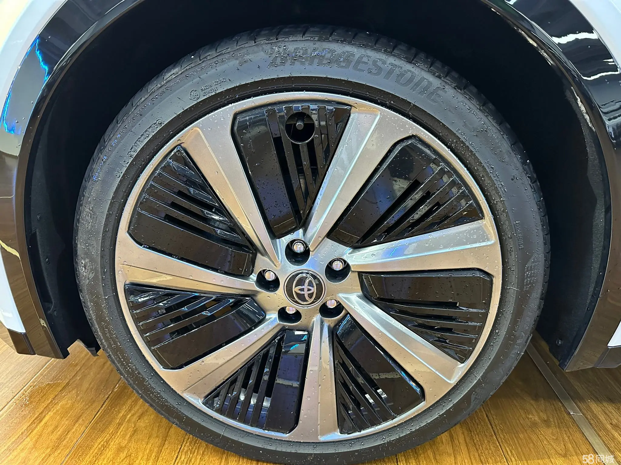 Toyota bZ5 2025 #9 Toyota bZ5 2025 car image #9