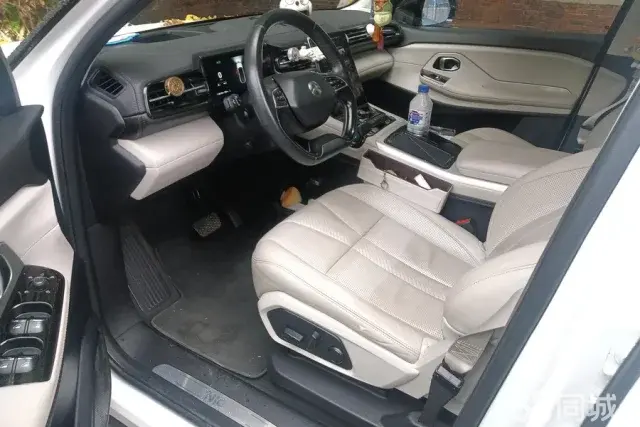 NIO ES8 2018 immagine di auto #9