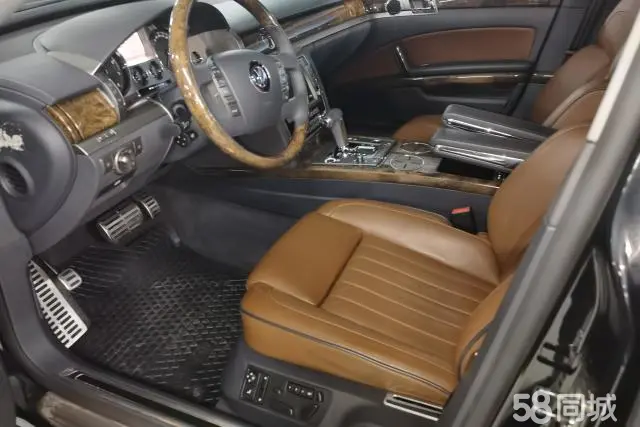 Volkswagen Pheaton 2012 immagine di auto #9