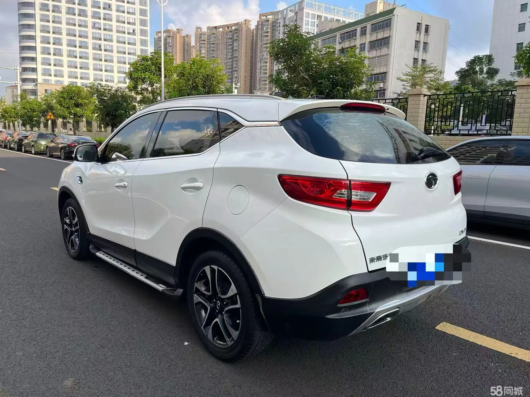 Soueast DX7 2016 #9 Soueast DX7 2016 car image #9