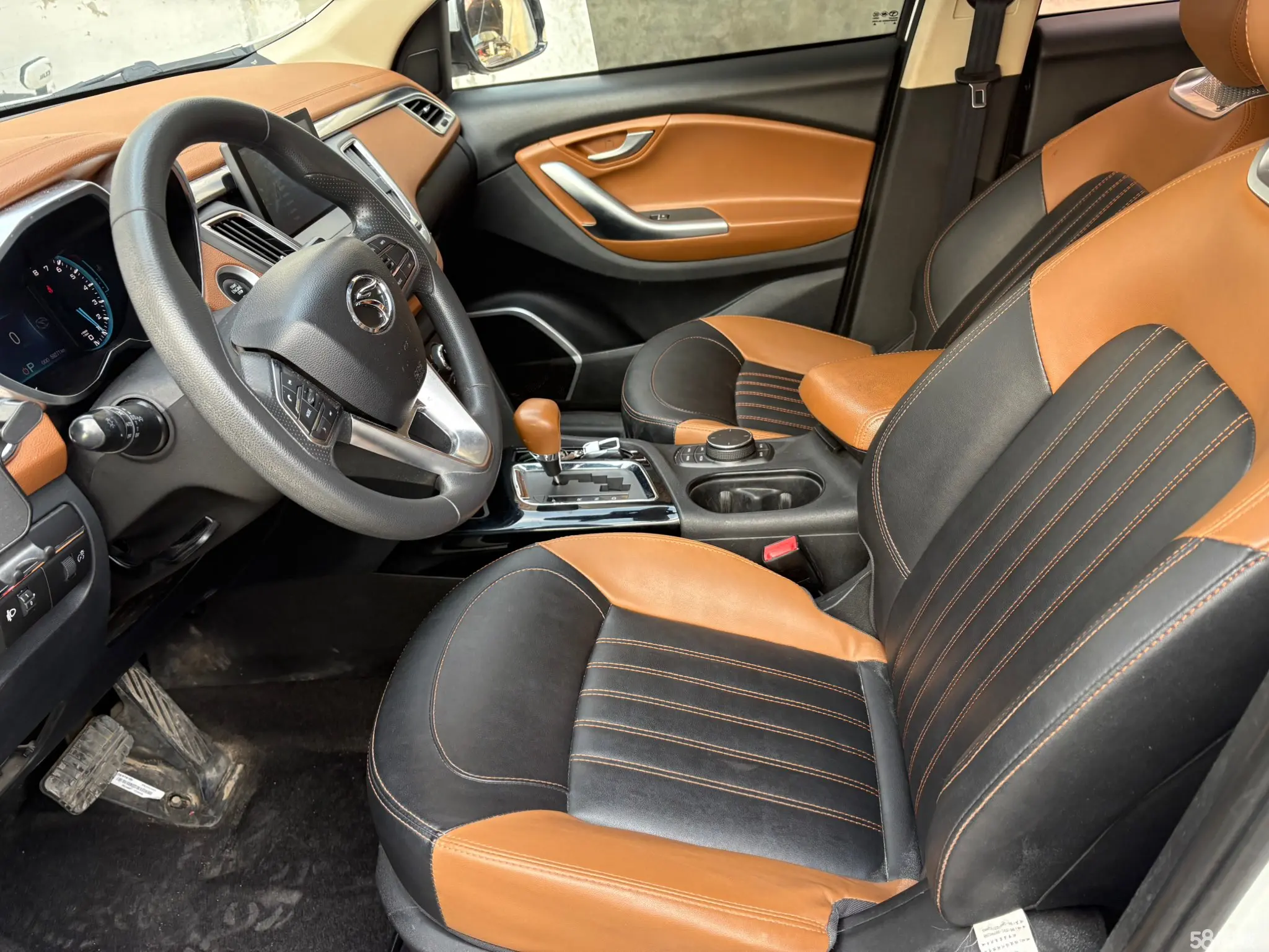 Soueast DX7 2017 #9 Soueast DX7 2017 car image #9