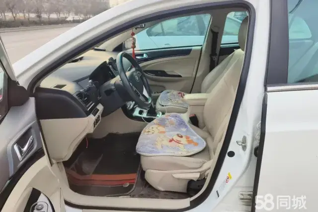 BYD e5 2017 car image #9