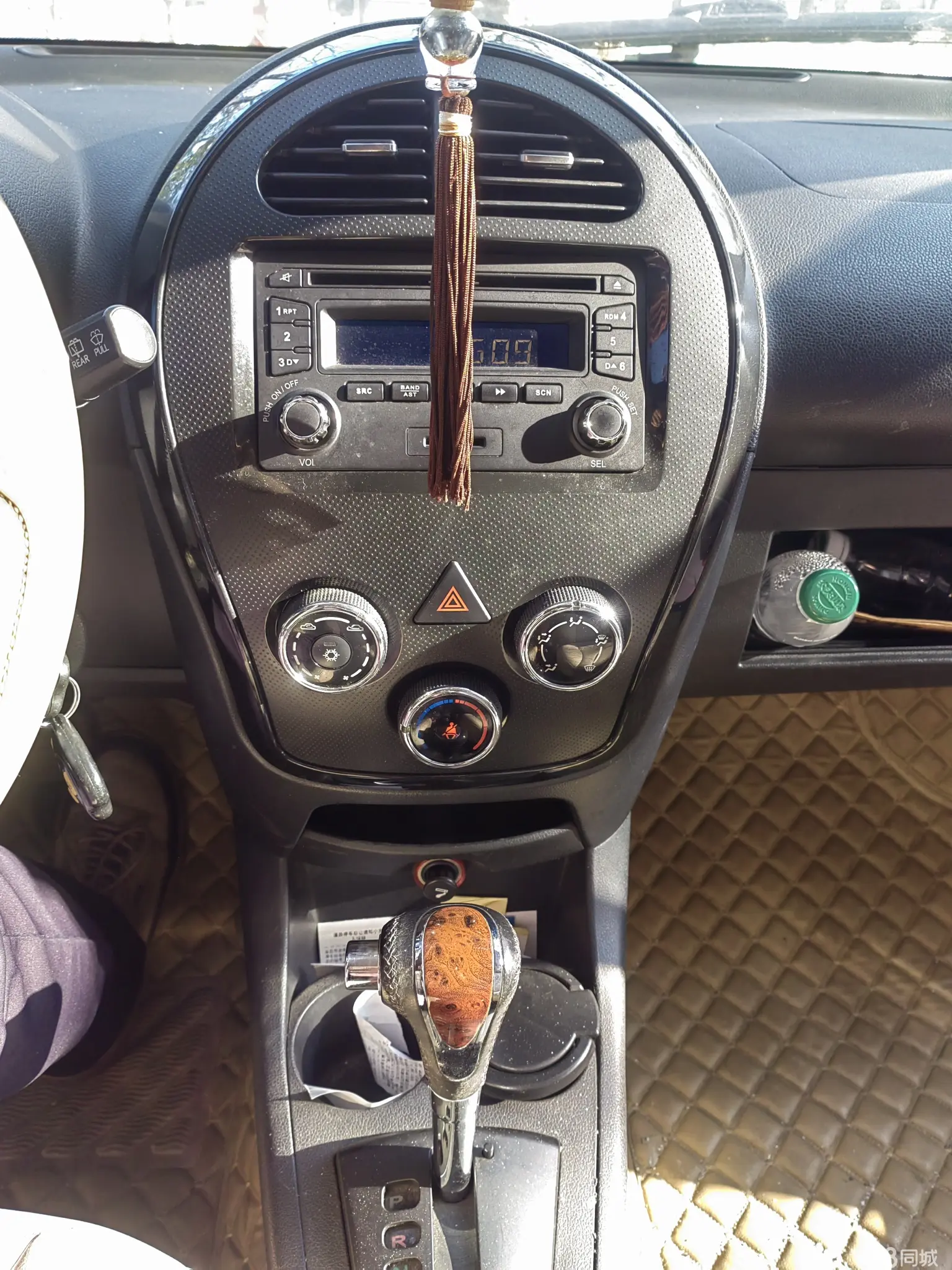 GEELY GX2 2012 immagine di auto #9