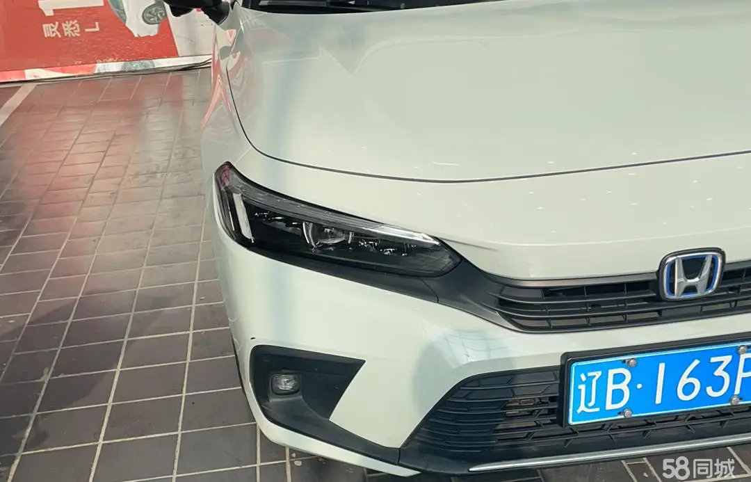 Honda Civic 2022 car image #9