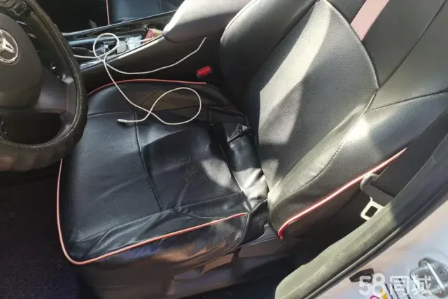 Toyota C-HR 2019 immagine di auto #9